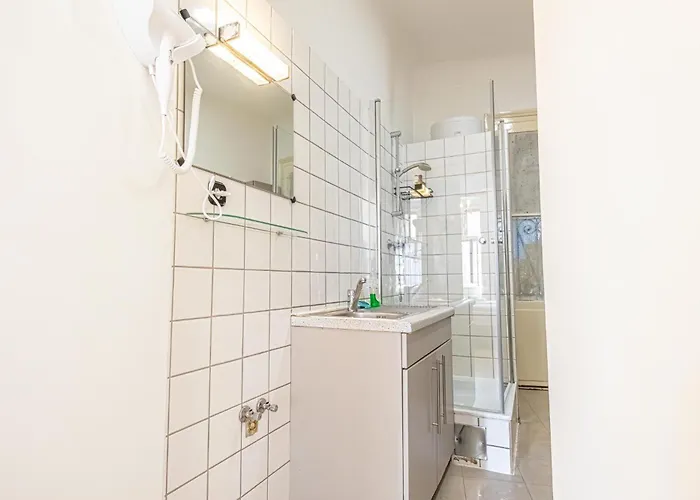 Charming 1br Near Wiener Stadthalle * Vienne